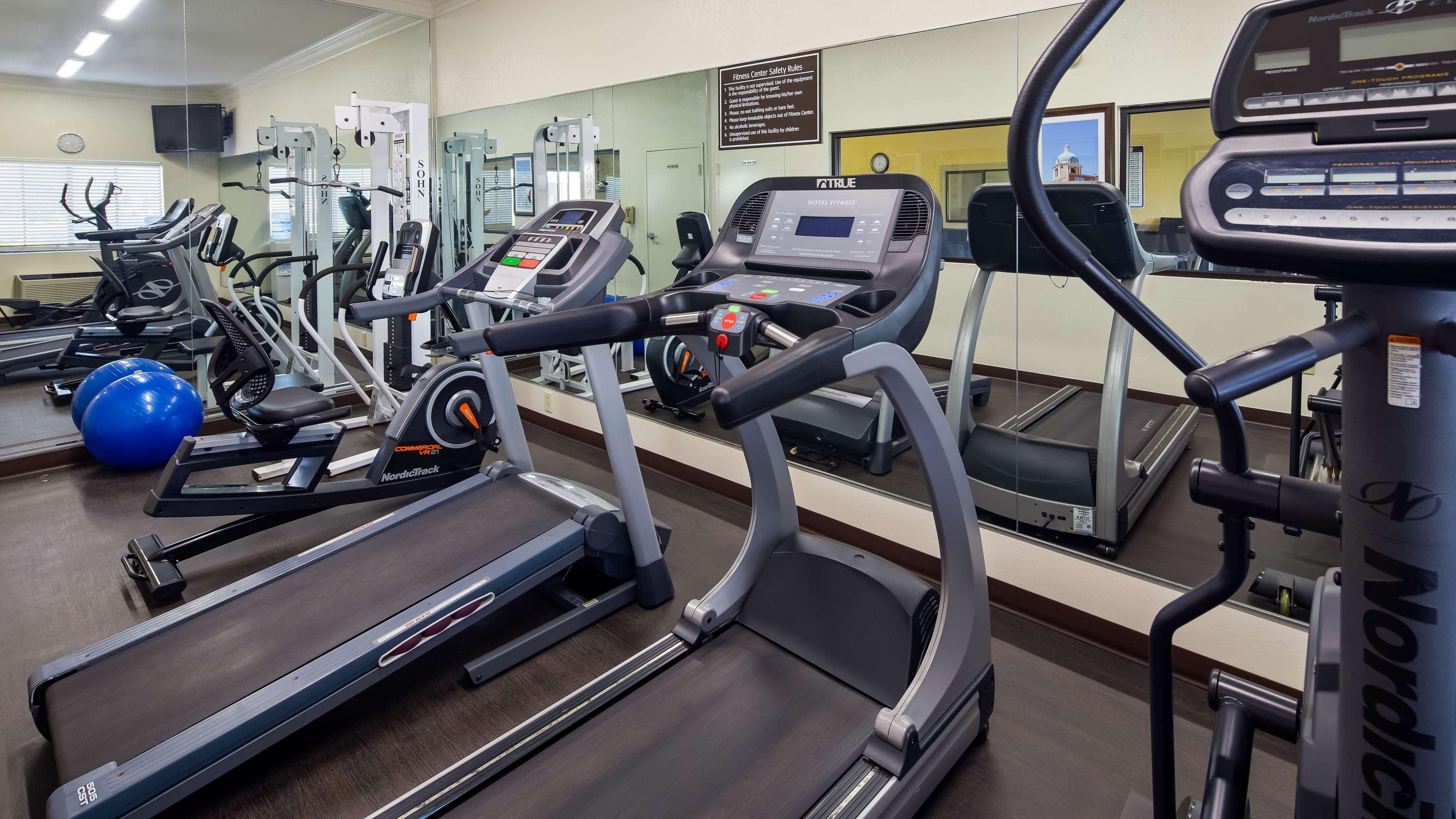Best Western Inn & Suites Byron Zewnętrze zdjęcie